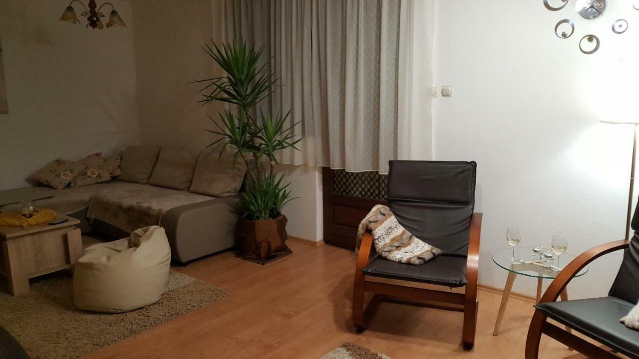 אוגולין Apartment Zora - Guest House מראה חיצוני תמונה